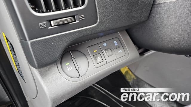 Hyundai Grand Starex Smart, 2017 16