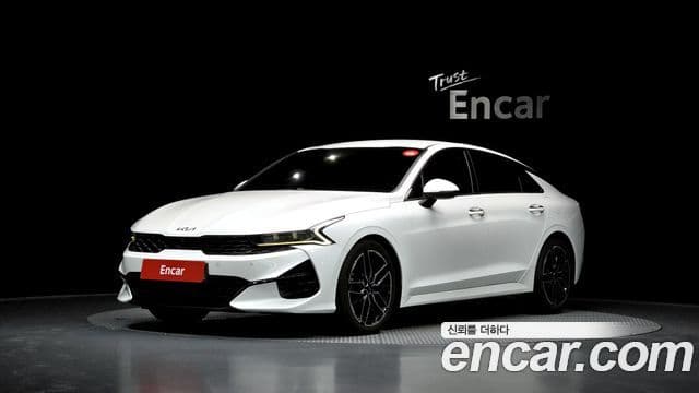Kia K5 3세대 Signature, 2022 1