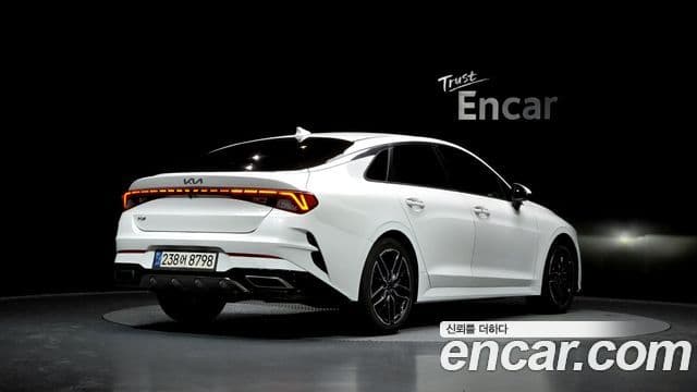 Kia K5 3세대 Signature, 2022 2