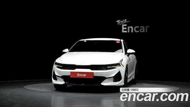 Kia K5 3세대 Signature, 2022 3