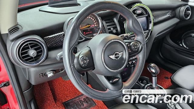 Mini Cooper S 3세대, 2018 13