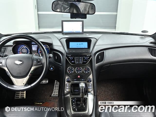 Hyundai The / новый New Genesis купе 200 турбо S, 2012 7