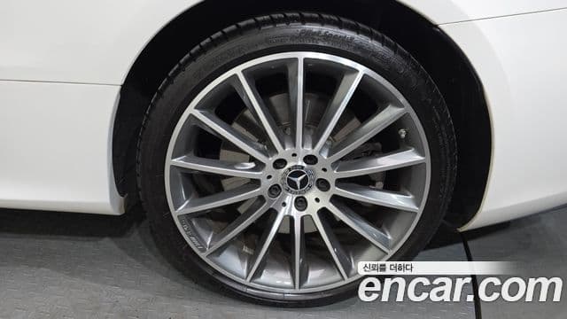 Mercedes-Benz E-класс W213 E450 4MATIC кабриолет, 2022 все фото