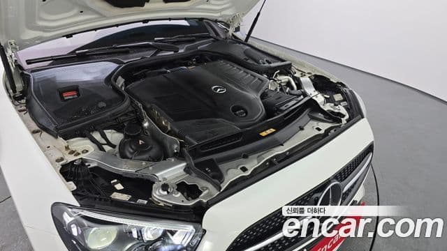 Mercedes-Benz E-класс W213 E450 4MATIC кабриолет, 2022 6