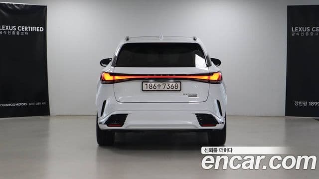 Lexus RX500h 5세대 F-Sport, 2024 4