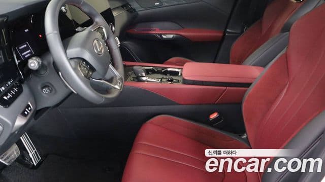 Lexus RX500h 5세대 F-Sport, 2024 7