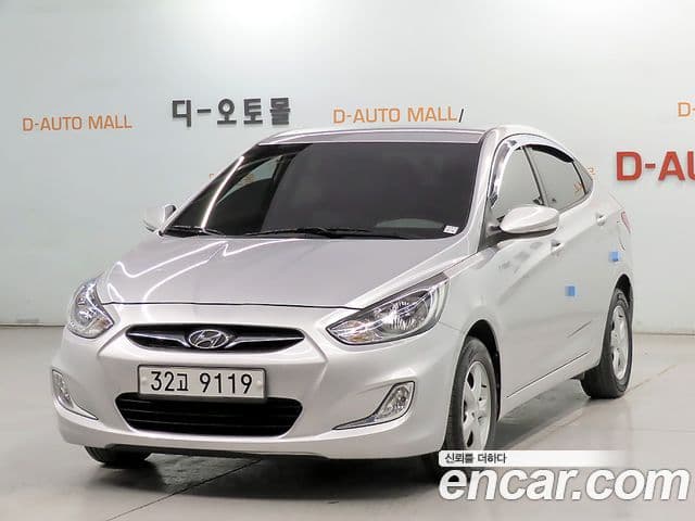 Hyundai Accent(новый кузов / новое поколение) Premier, 2012 1