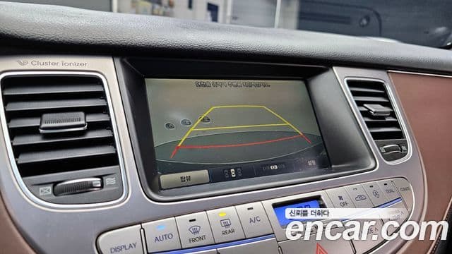 Hyundai Genesis Special, 2014 17