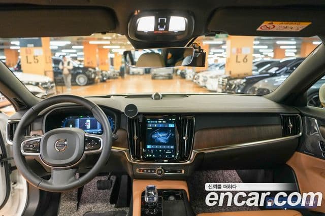 Volvo S90 B6 AWD Ultimate Bright, 2024 все фото