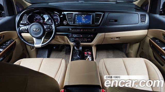 Kia All New Carnival President, 2016 7