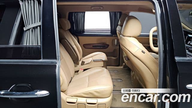 Kia All New Carnival President, 2016 11