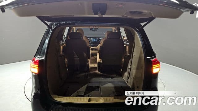 Kia All New Carnival President, 2016 20