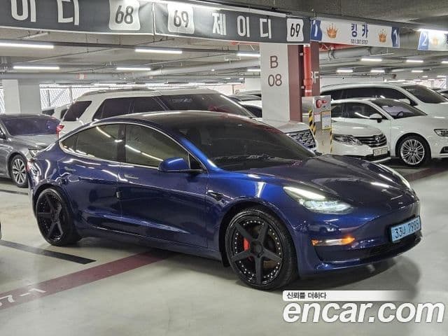 Tesla модель 3 performance AWD, 2022 1
