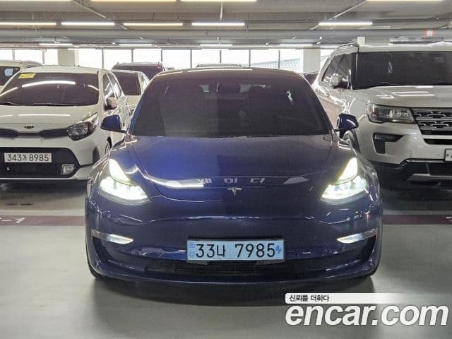 Tesla модель 3 performance AWD, 2022 2