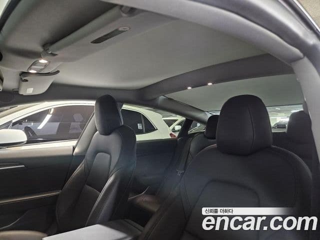 Tesla модель 3 performance AWD, 2022 16