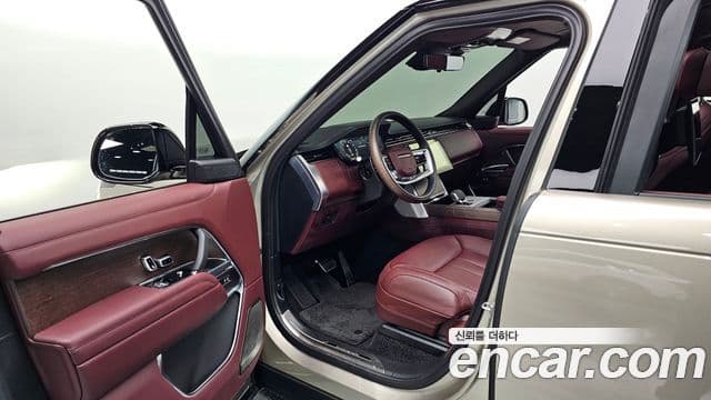 Land Rover Range Rover 5세대 P530 AB LWB, 2025 11