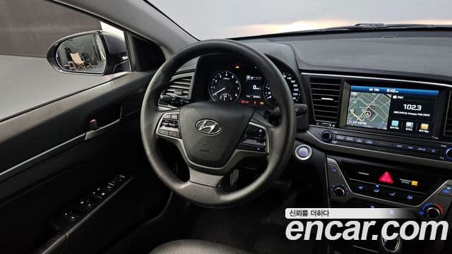 Hyundai Avante AD 1.6 GDI Value Plus, 2018 13