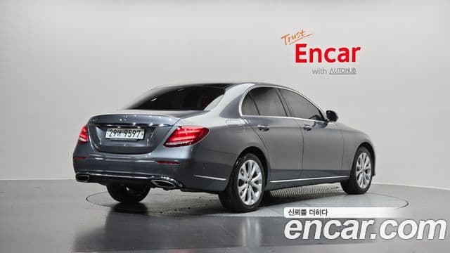 Mercedes-Benz E-класс W213 Exclusive, 2017 2