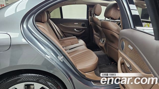 Mercedes-Benz E-класс W213 Exclusive, 2017 12