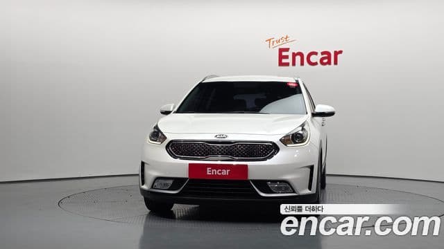 Kia Niro Prestige, 2017 3