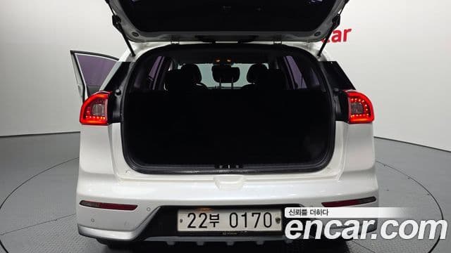 Kia Niro Prestige, 2017 20