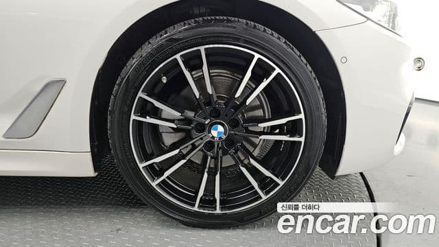 BMW 5시리즈 (G30) 520d xDrive M Sport, 2018 все фото
