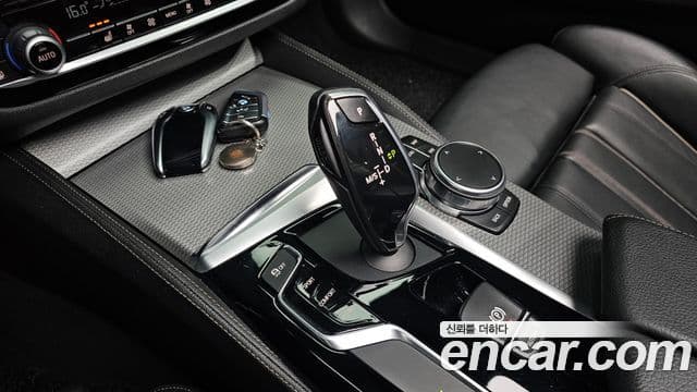 BMW 5시리즈 (G30) 520d xDrive M Sport, 2018 9