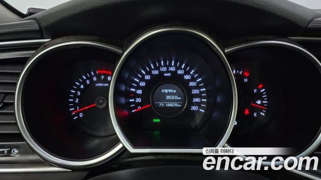 Kia The / новый New K5 Noblesse, 2015 8