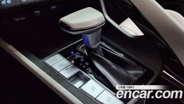 Hyundai Avante гибрид (CN7) Inspiration, 2021 9