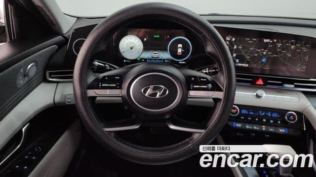 Hyundai Avante гибрид (CN7) Inspiration, 2021 13