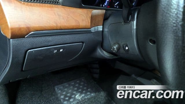 KG모빌리티(SsangYong) 뉴체어맨 W VVIP, 2014 17