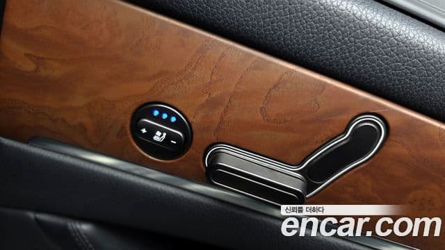 KG모빌리티(SsangYong) 뉴체어맨 W VVIP, 2014 18