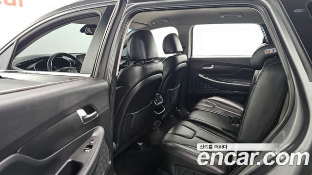 Hyundai Santa Fe TM Exclusive, 2020 12