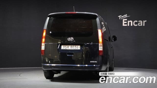 Hyundai Staria Modern, 2022 4