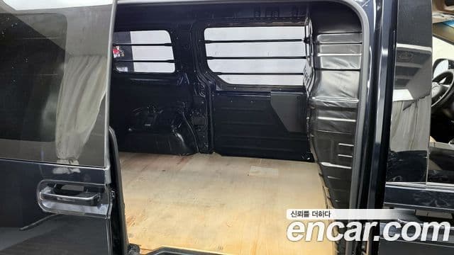 Hyundai Staria Modern, 2022 12