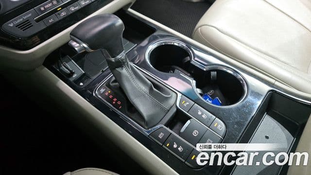 Kia The / новый New Carnival Special, 2019 9