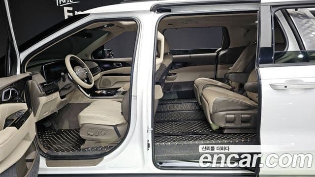 Kia Carnival 4세대 Signature, 2022 10