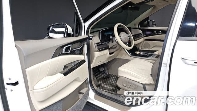 Kia Carnival 4세대 Signature, 2022 11