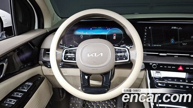 Kia Carnival 4세대 Signature, 2022 13