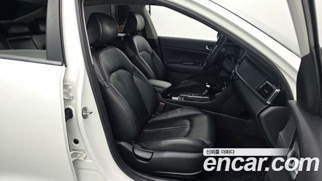 Kia K5 2세대 Noblesse, 2016 10