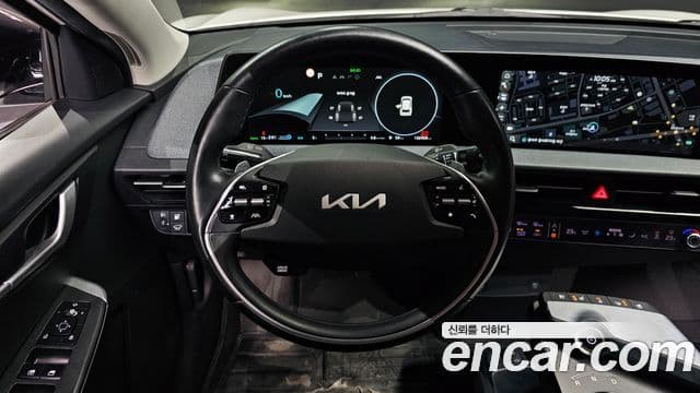 Kia EV6 Air, 2022 13