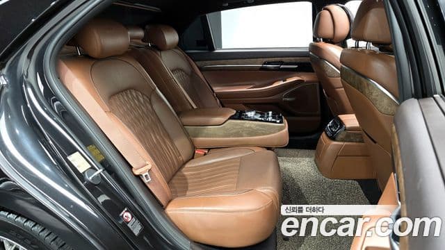 Genesis G90 Premium Luxury, 2019 12