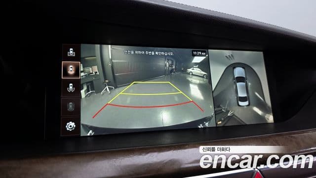 Genesis G90 Premium Luxury, 2019 15