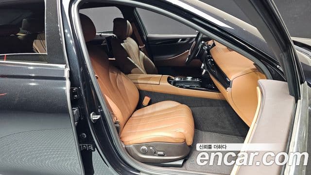 Genesis G80 (RG3) бензин 3.5 турбо AWD, 2023 10