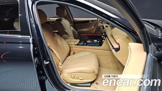 Genesis G80 (RG3) бензин 3.5 турбо 2WD, 2025 10