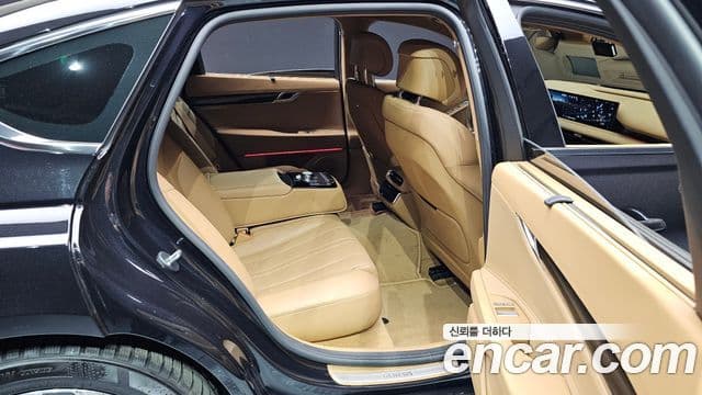 Genesis G80 (RG3) бензин 3.5 турбо 2WD, 2025 11