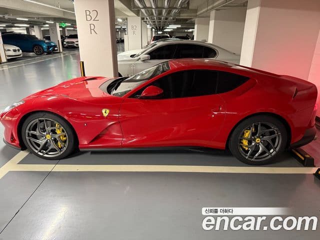 Ferrari 812 슈퍼패스트, 2018 4