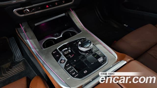 BMW X7 (G07) xDrive 40d Design Pure Excellence 7인승, 2024 9