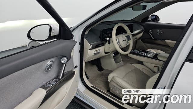 Genesis GV60 Standard, 2022 11