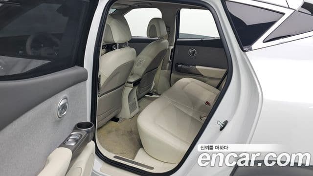 Genesis GV60 Standard, 2022 12